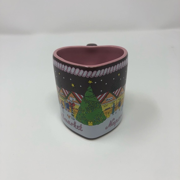 Christkindlmarket 2018 Naperville Pink Heart Mug - Picture 3 of 6